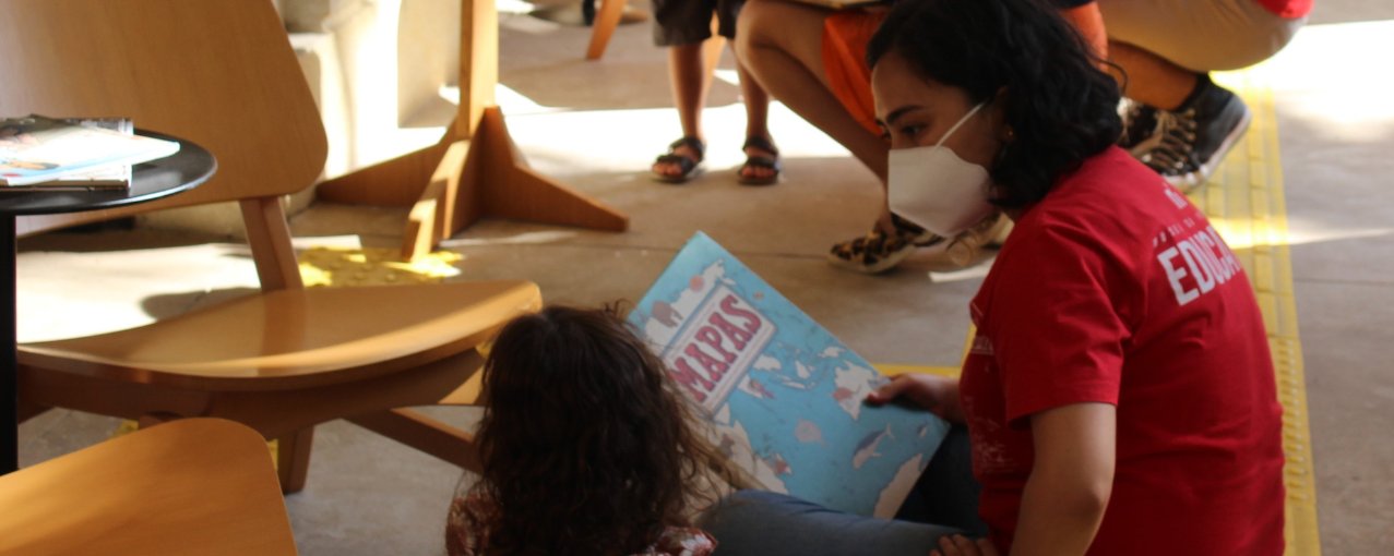 Leituras ao Pé do Ouvido