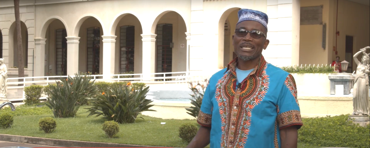 Alberto Comuana no Museu