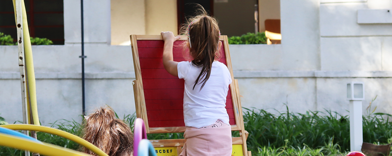 Brincadeiras no Jardim do MI